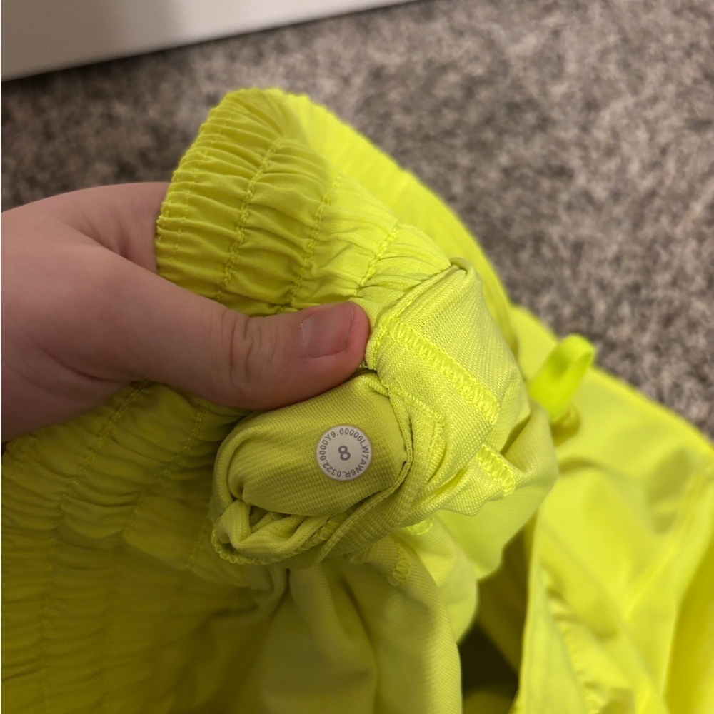 USED! Lululemon Hotty Hot shorts 2.5inch inseam!
Size: 8
Color: Electric lemon - Picture 5 of 5